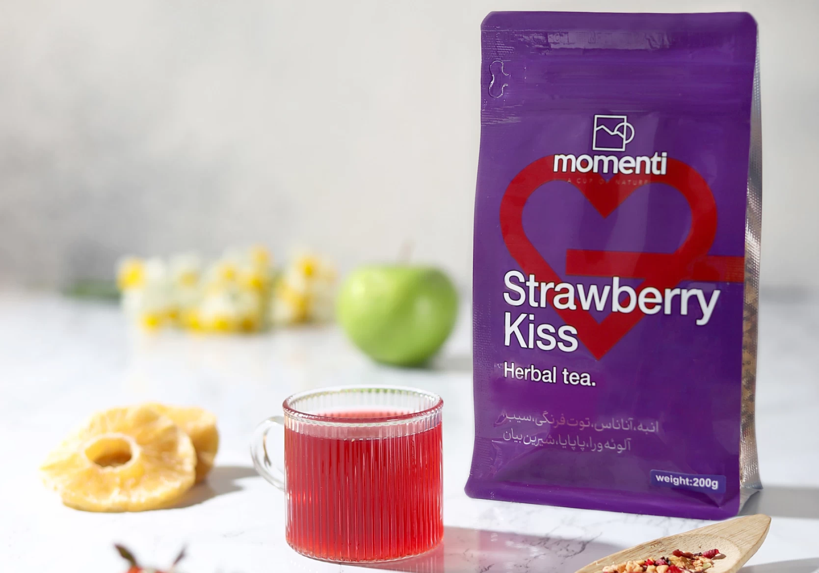 دمنوش استرابری کیس Strawberry Kiss